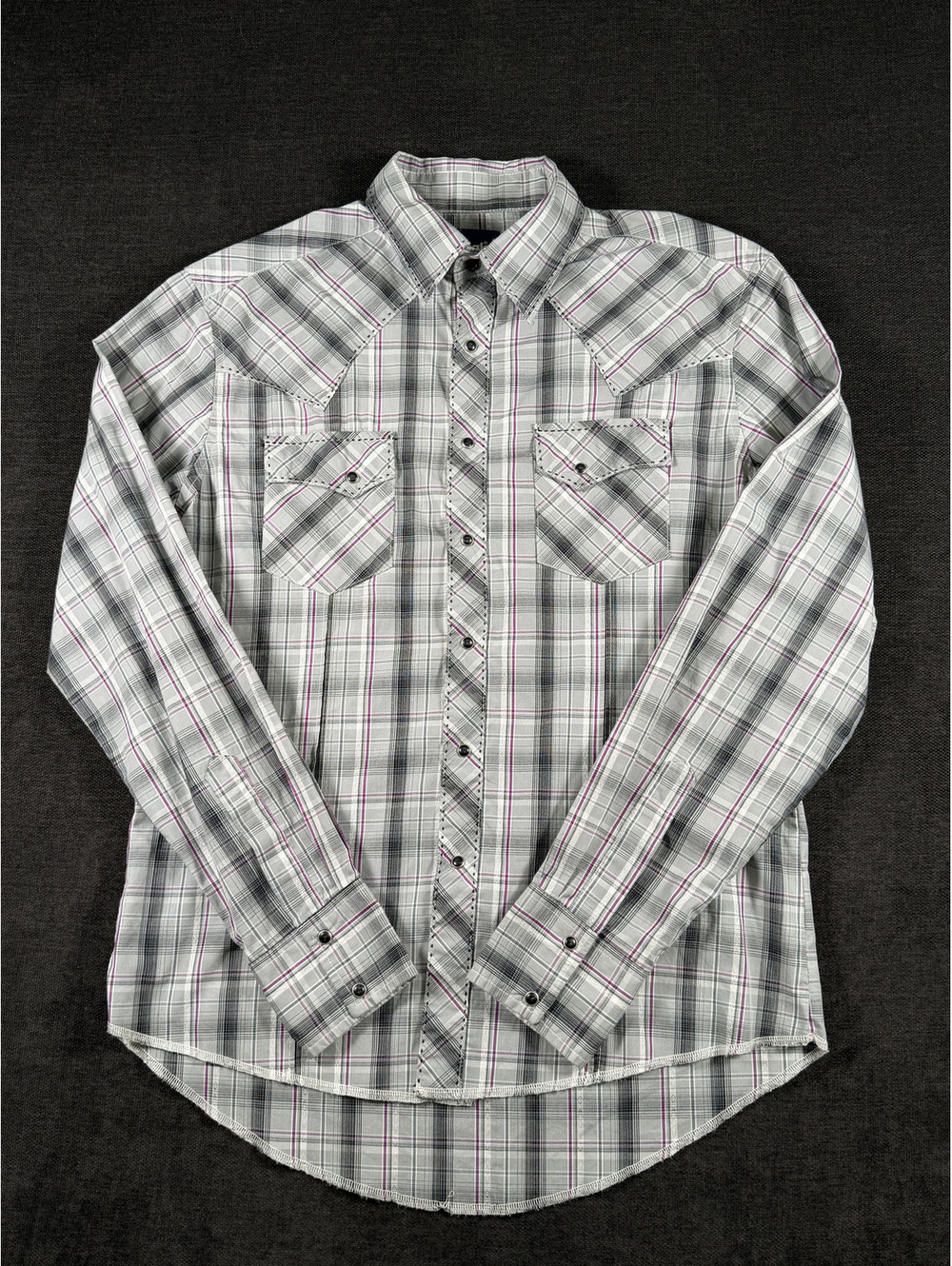 Wrangler Men's Medium Regular Fit Long Sleeve Plaid Shirt